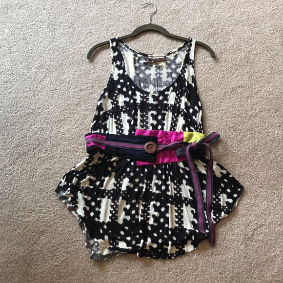 Common Thread Multicolored Sleeveless Top. Size S - Picture 2 of 5